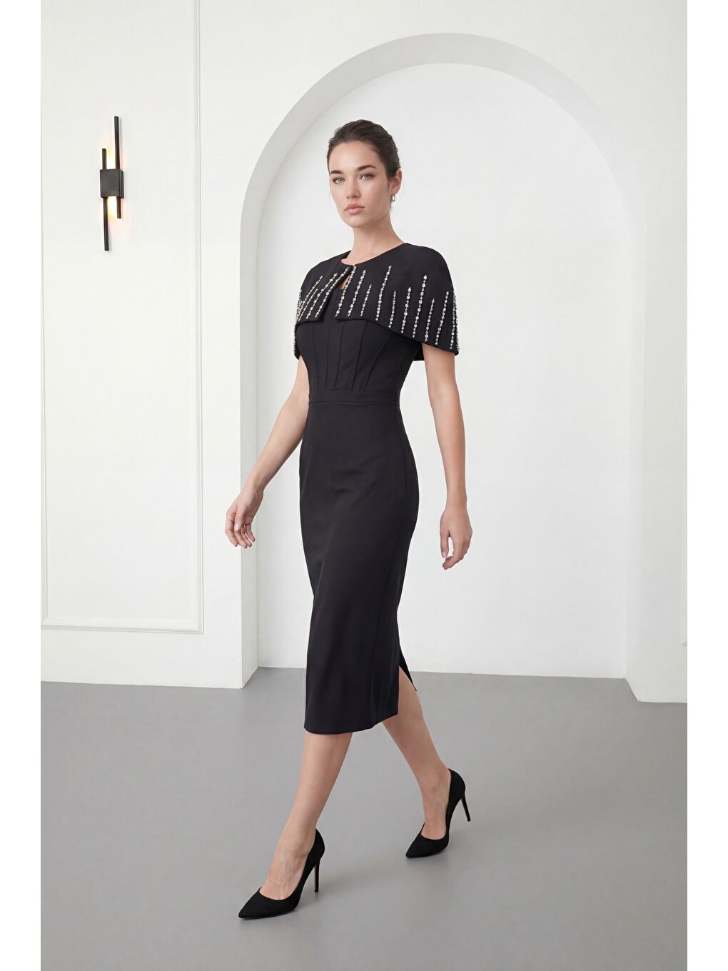 Kadın Siyah Dar Kalıp Ceketli Taşlı Midi Söz Nişan Nikah Abiye Elbise-1