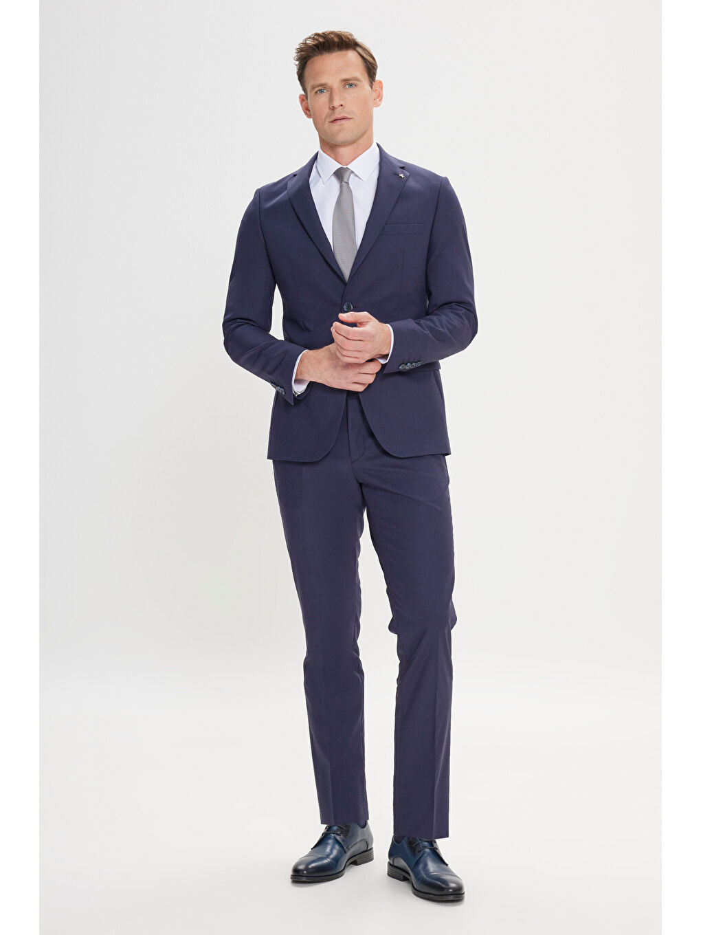 Erkek Lacivert Slim Fit Dar Kesim Mono Yaka Takım Elbise-1