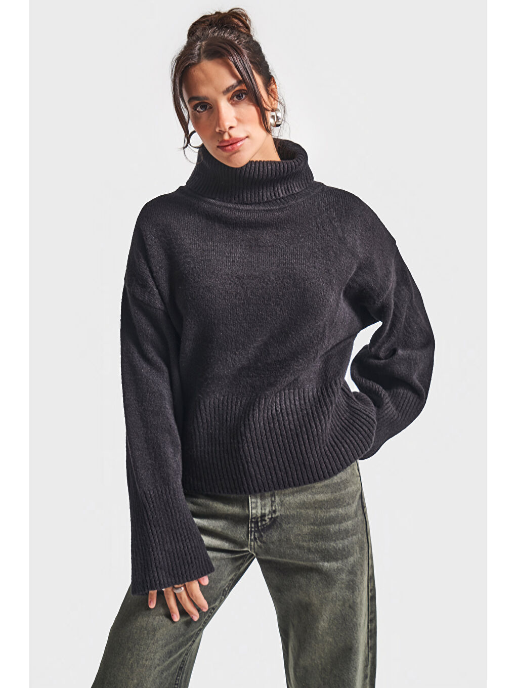 Kadın Siyah Renk w5-1 Balıkçı Yaka Bol Kesim Örme Triko Kazak-4