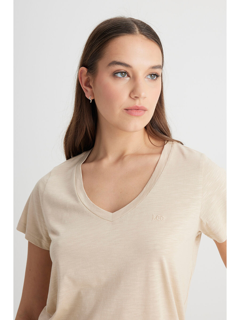 Regular Fit Normal Kesim V Yaka Bej Tişört-1