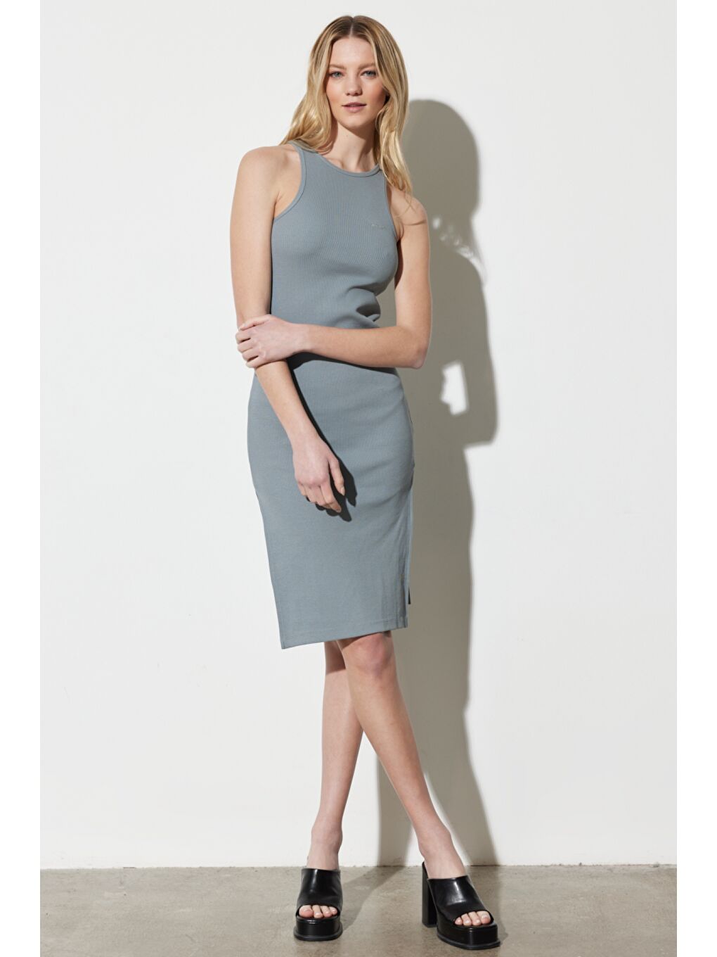 Yeşil Skinny Fit %100 Pamuk Kolsuz Elbise-1