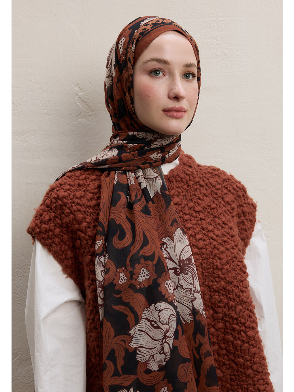 Turuncu Leone Desen İpek Krep Şal Bakır-2