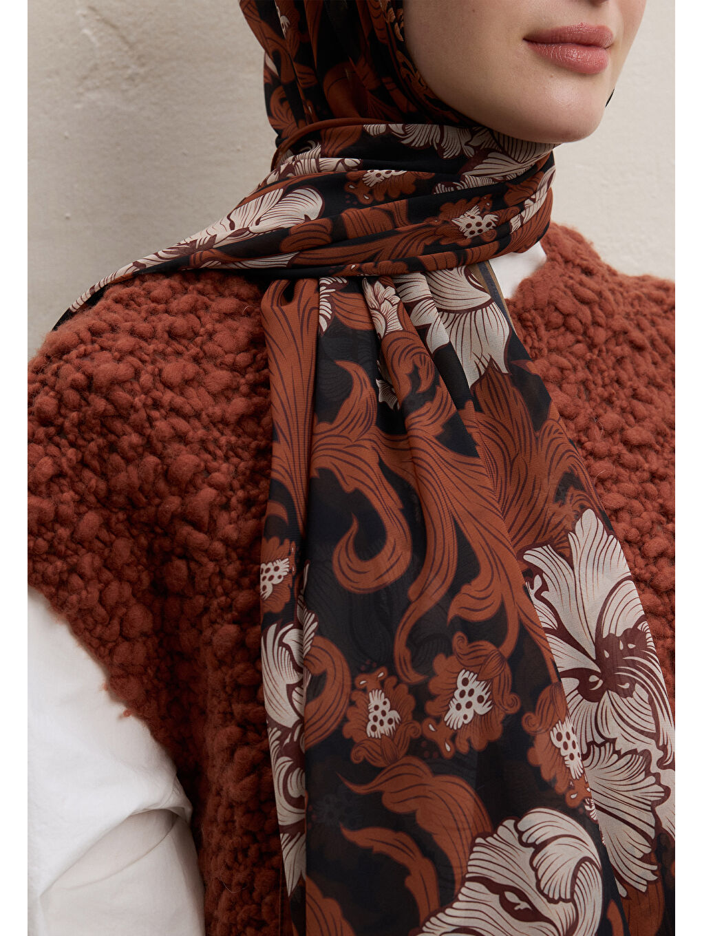 Turuncu Leone Desen İpek Krep Şal Bakır-3