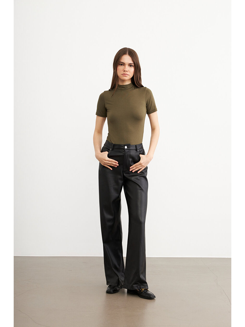 Kadın Haki Kısa Kol Bluz-2