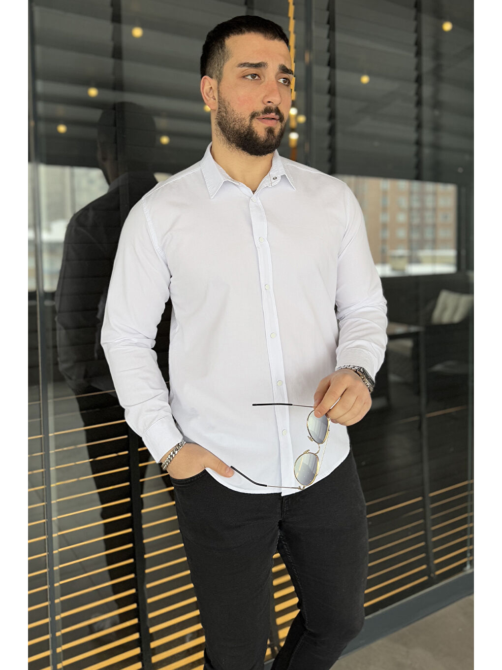 Beyaz Erkek Ön Çıtçıtlı Uzun Kol Gömlek-1