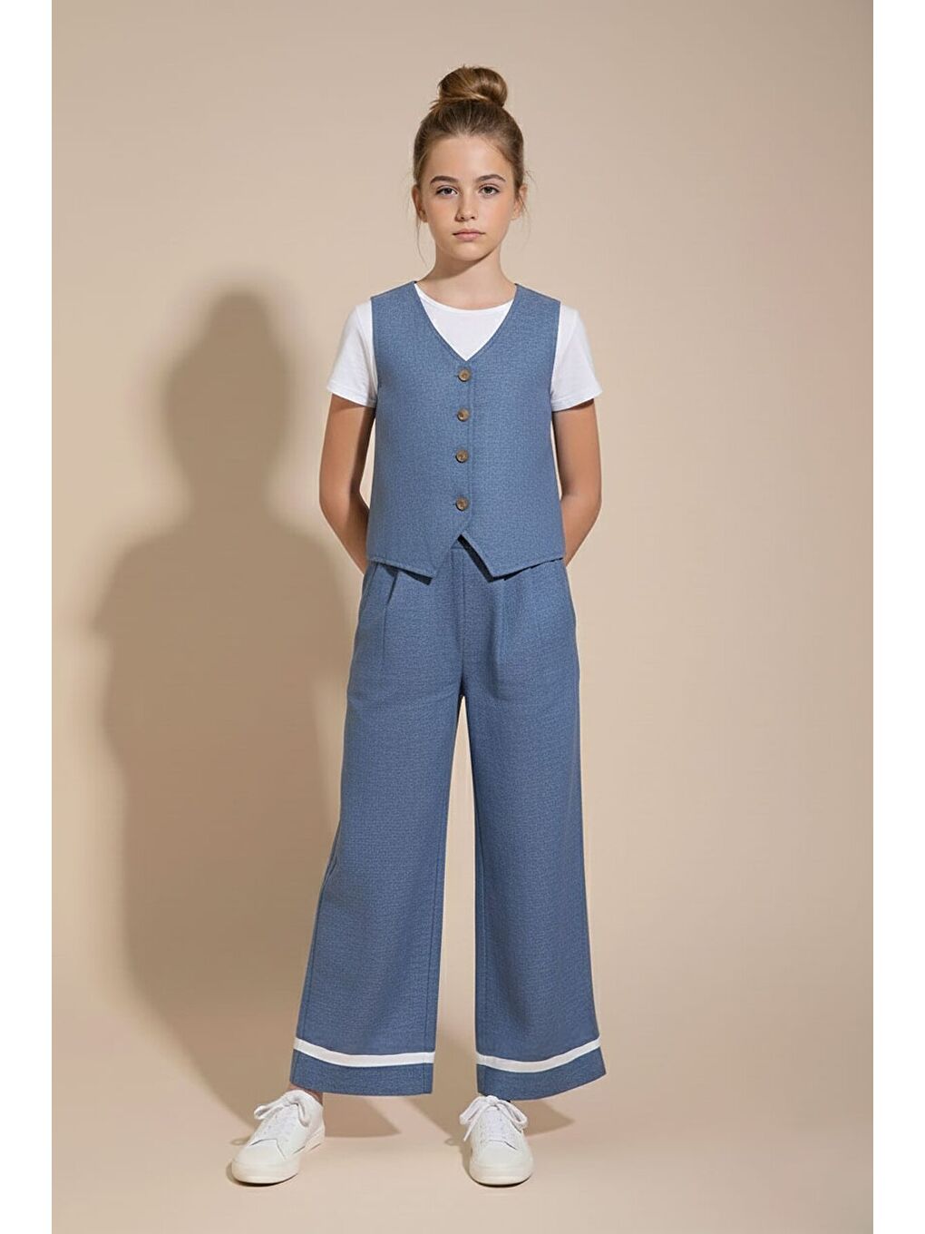 İndigo Düğmeli Keten Yelekli Geniş Paça Pantolonlu Kız Çocuk Takım 23492-2
