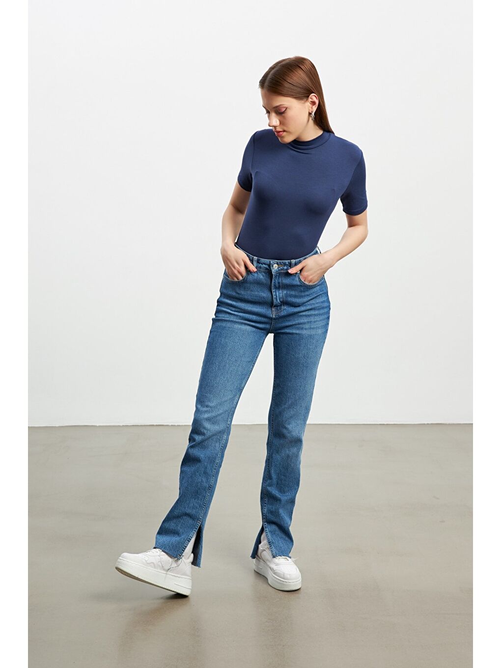 Kadın Lacivert Kısa Kol Bluz-4