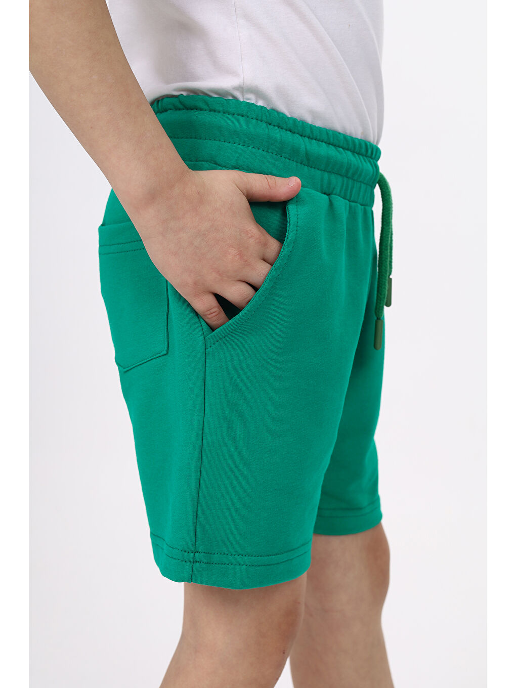 Yeşil Erkek Çocuk Baskılı Şort-3