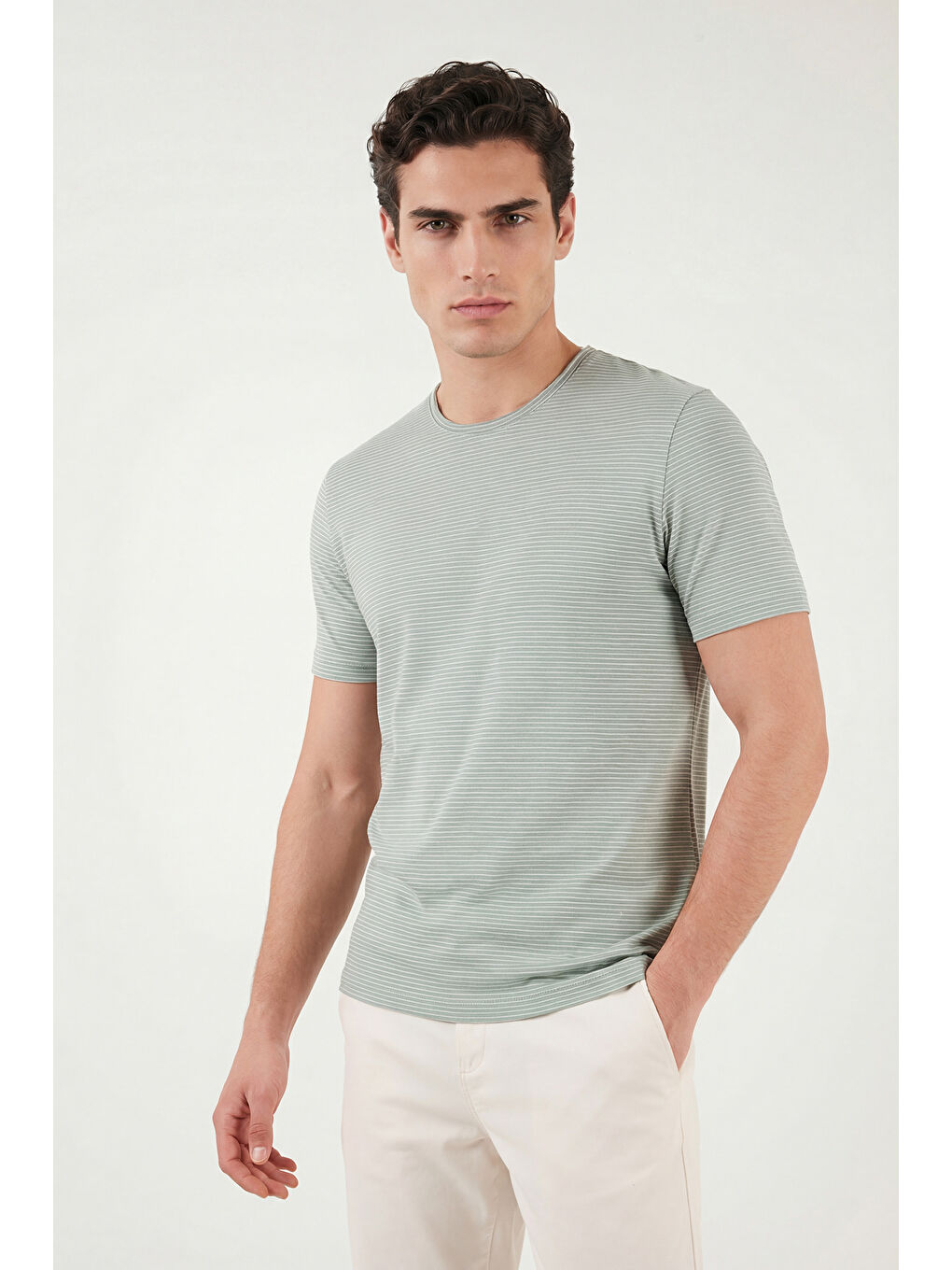 Yeşil Pamuklu Regular Fit Çizgili Bisiklet Yaka T Shirt 5904030-3