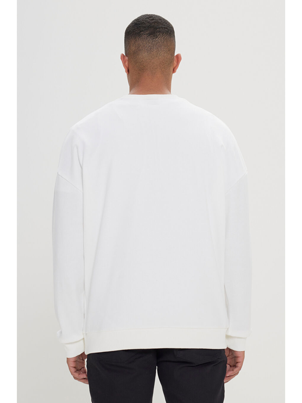 Erkek Ekru Oversize Fit Bol Kesim Harvard Lisanslı 3 İplik Pamuklu Bisiklet Yaka Sweatshirt-3