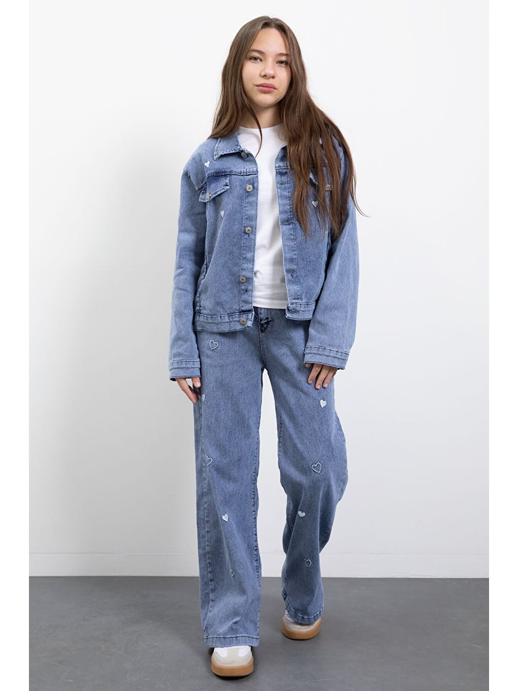 Mavi Kalp Desenli Düğmeli Ceketli Pantolonlu Kız Çocuk Jean Takım 23475-2