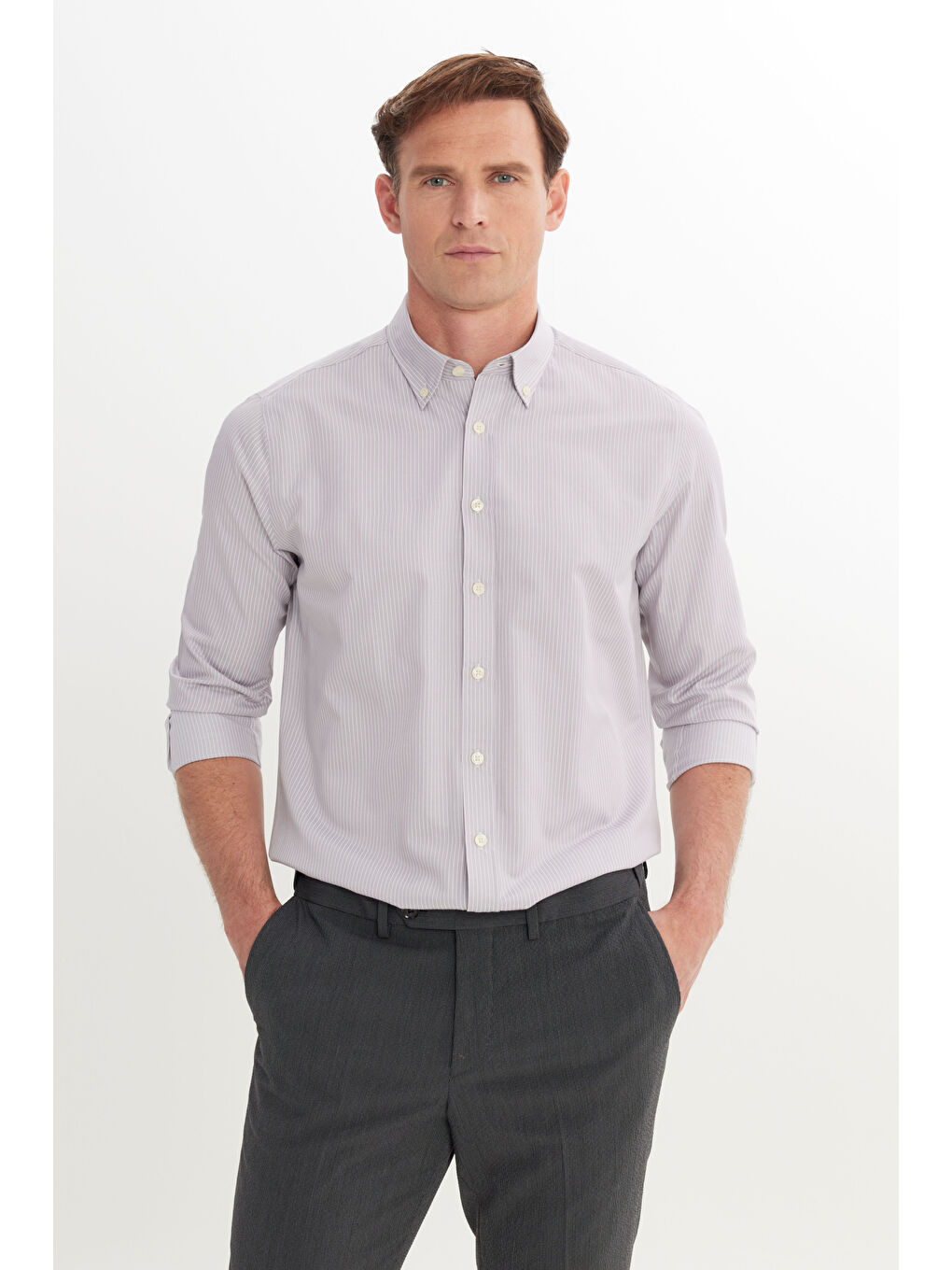 Erkek Gri Pamuklu Slim Fit Dar Kesim Düğmeli Yaka Çizgili Gömlek