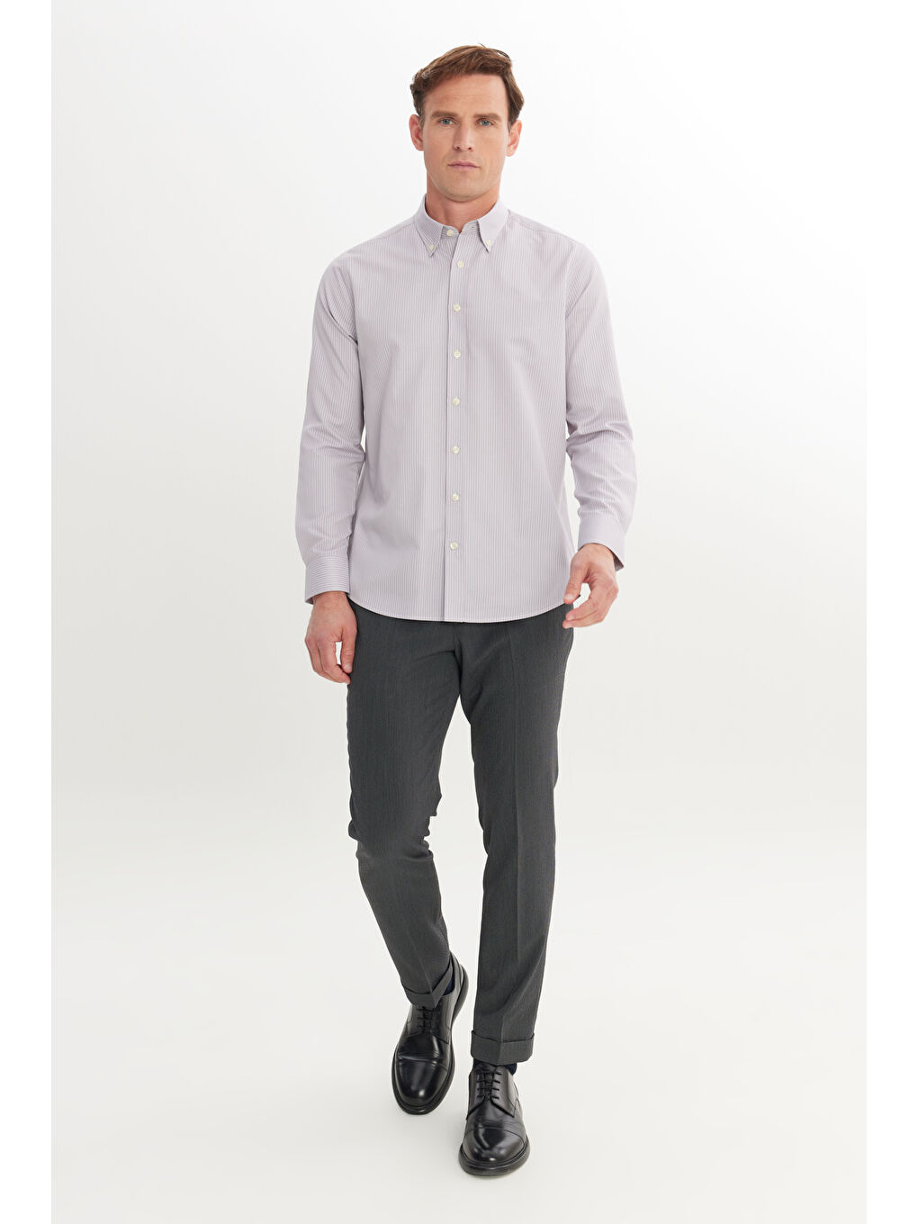 Erkek Gri Pamuklu Slim Fit Dar Kesim Düğmeli Yaka Çizgili Gömlek-1