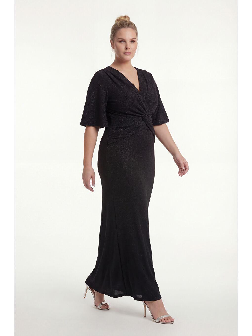 Kadın Siyah V Yaka Kısa Kol Büyük Beden Uzun Abiye Elbise