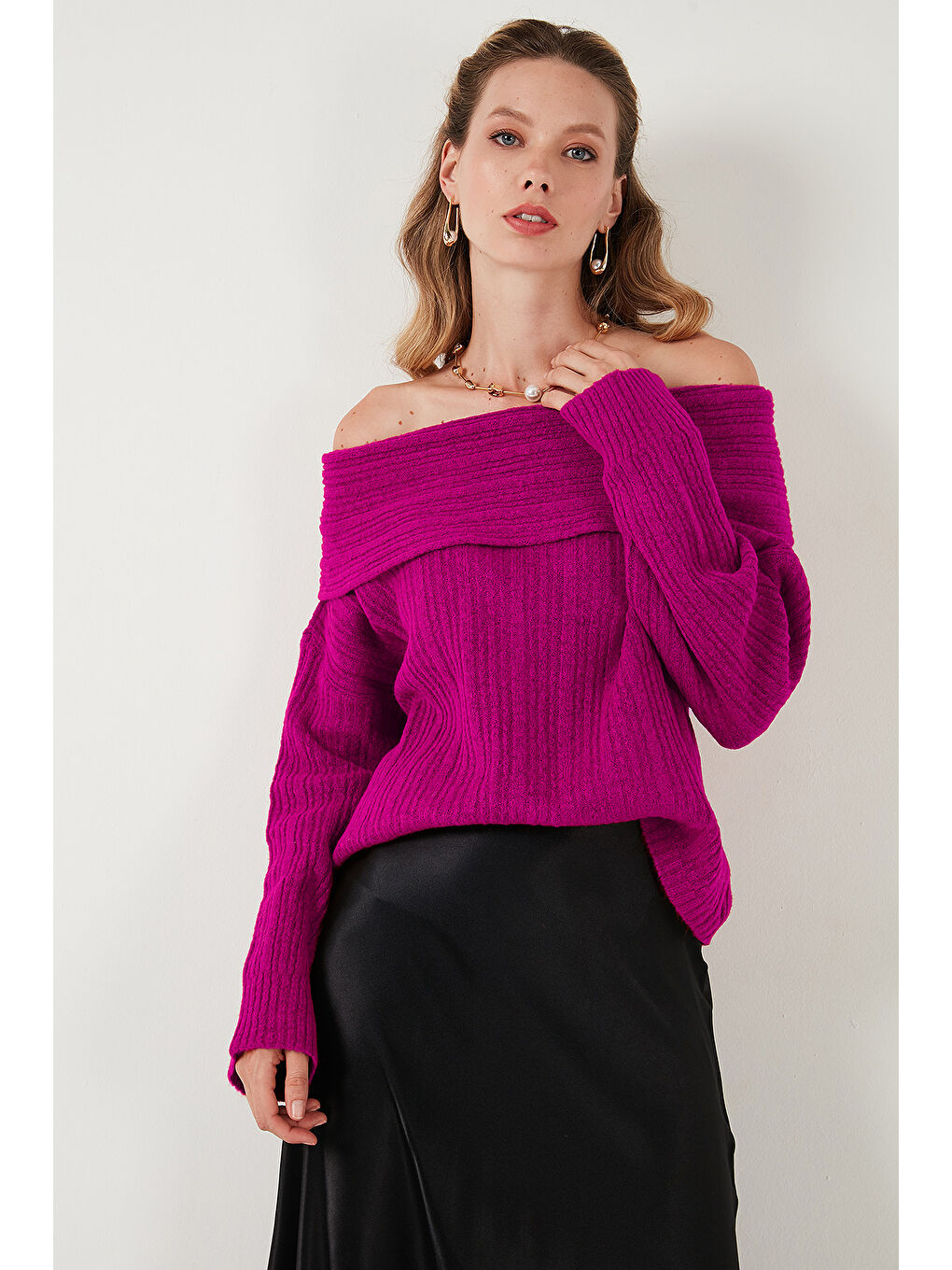Fuşya Standart Fit Madonna Yaka Triko Kadın Kazak 4615216-4