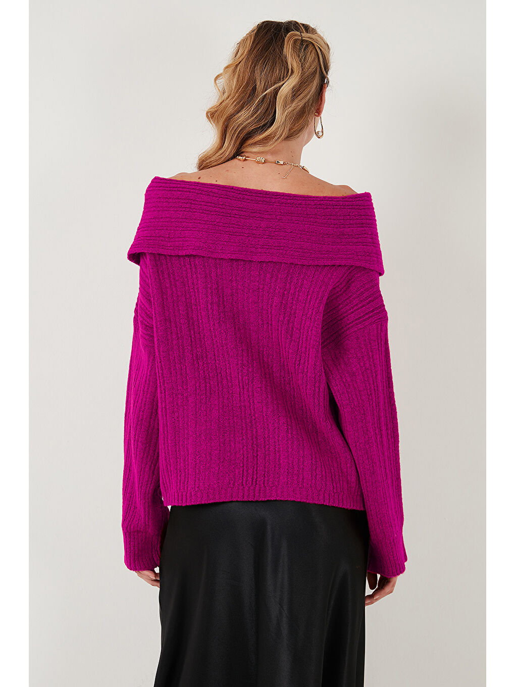 Fuşya Standart Fit Madonna Yaka Triko Kadın Kazak 4615216-6