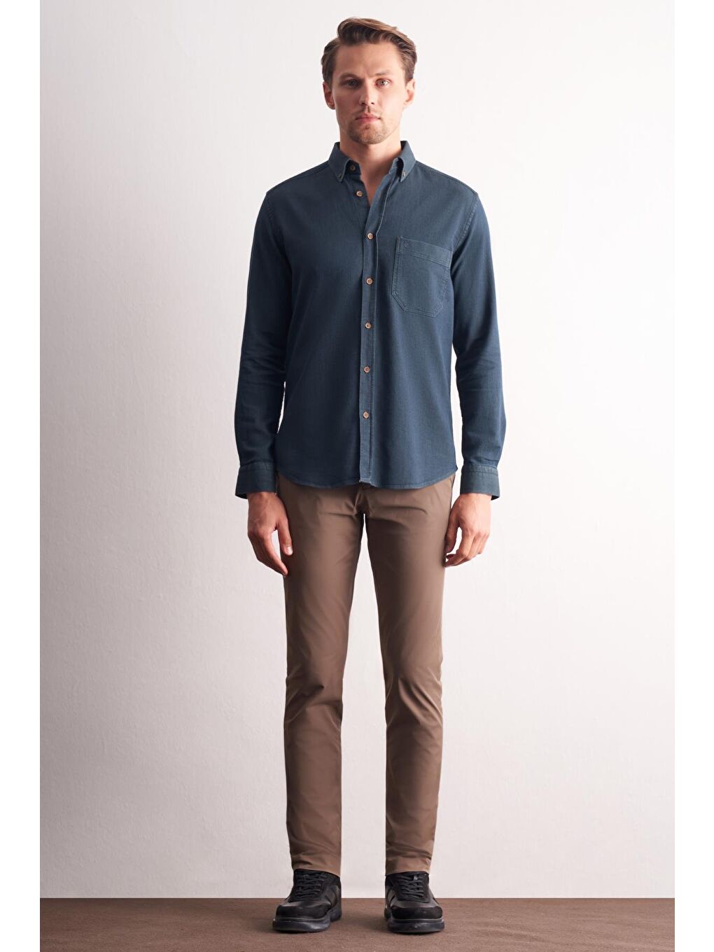 Lacivert Uzun Kol Düğmeli Yaka %100 Pamuk Slim Fit Gömlek 1004255199-1