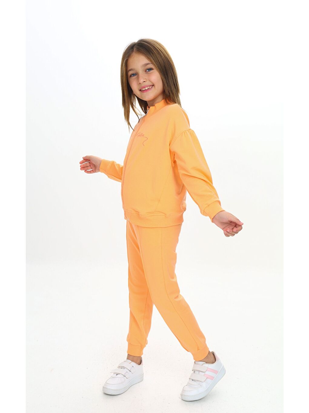 Turuncu Kız Çocuk Nakışlı Eşofman Takım-1