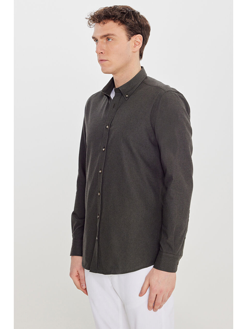 Erkek Haki Pamuklu Slim Fit Dar Kesim Düğmeli Yaka Diagonal Desenli Flanel Gömlek-2