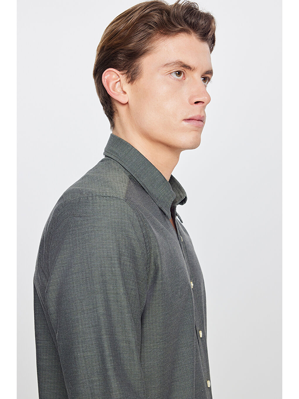 Erkek Haki %100 Pamuk Slim Fit Dar Kesim Gizli Düğme Yaka Balıksırtı Desenli Gömlek-3