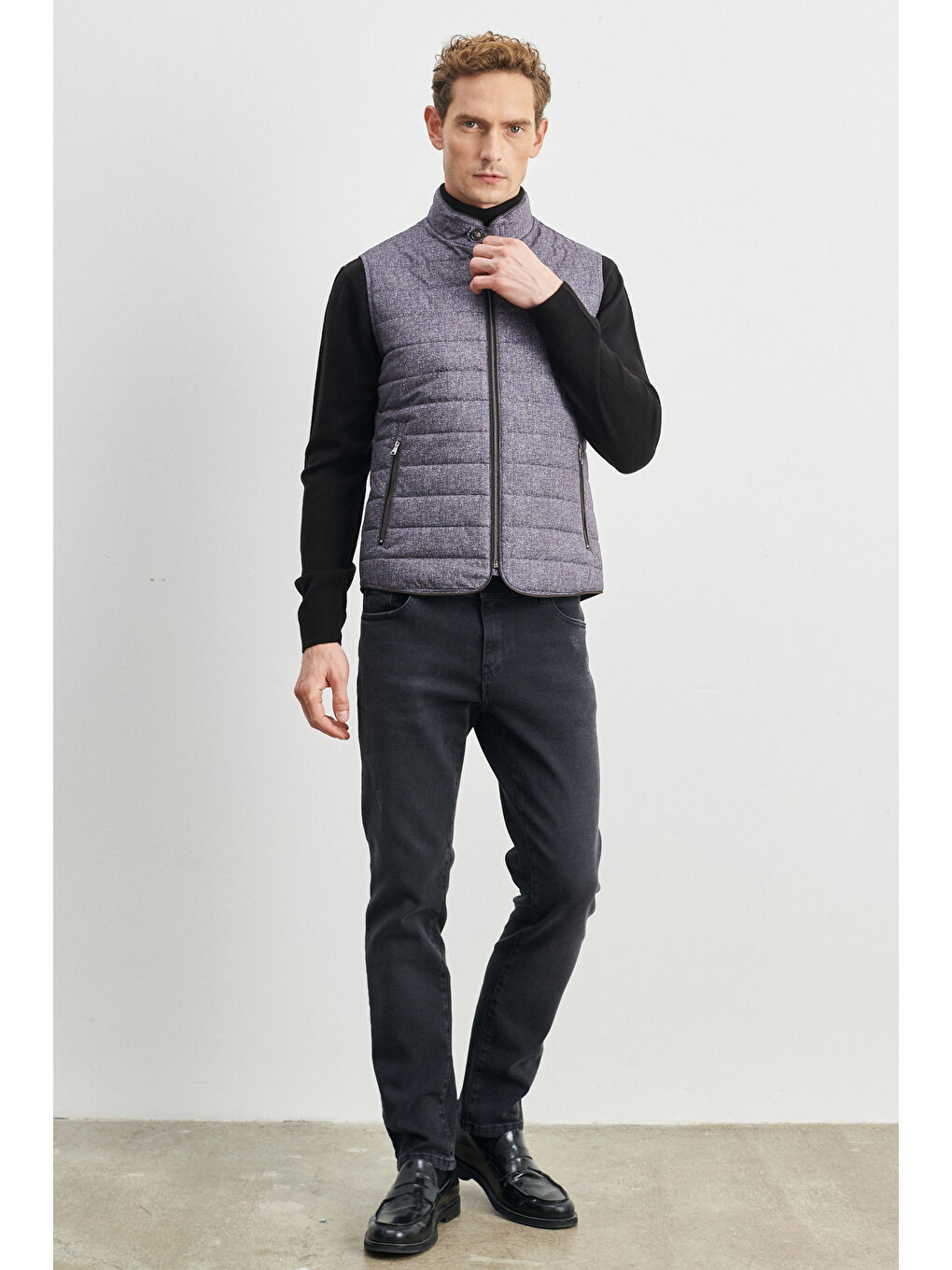 Erkek Lacivert Standart Fit Normal Kesim Dik Yaka Yelek-1