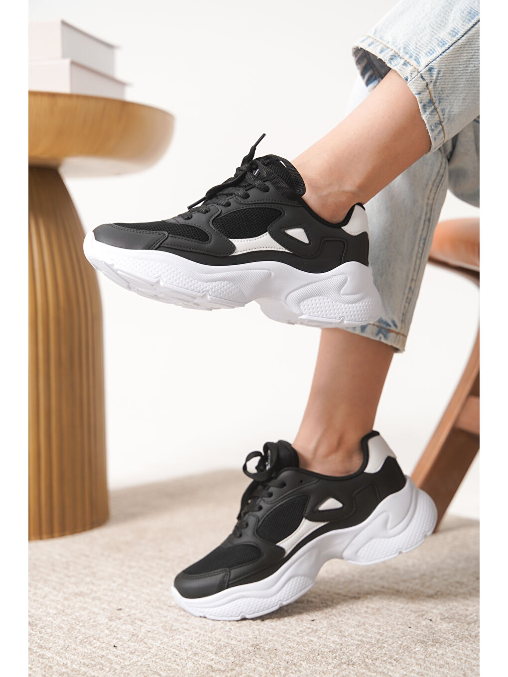 Siyah D1152 Günlük Ortopedik Kadın Sneaker Spor Ayakkabı-2