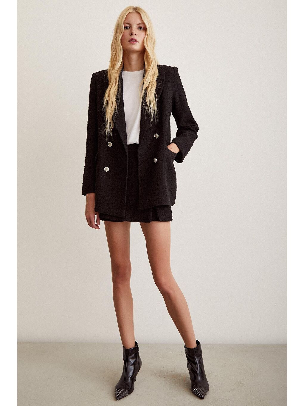 Siyah Cep Kapaklı Astarlı Blazer Ceket-5