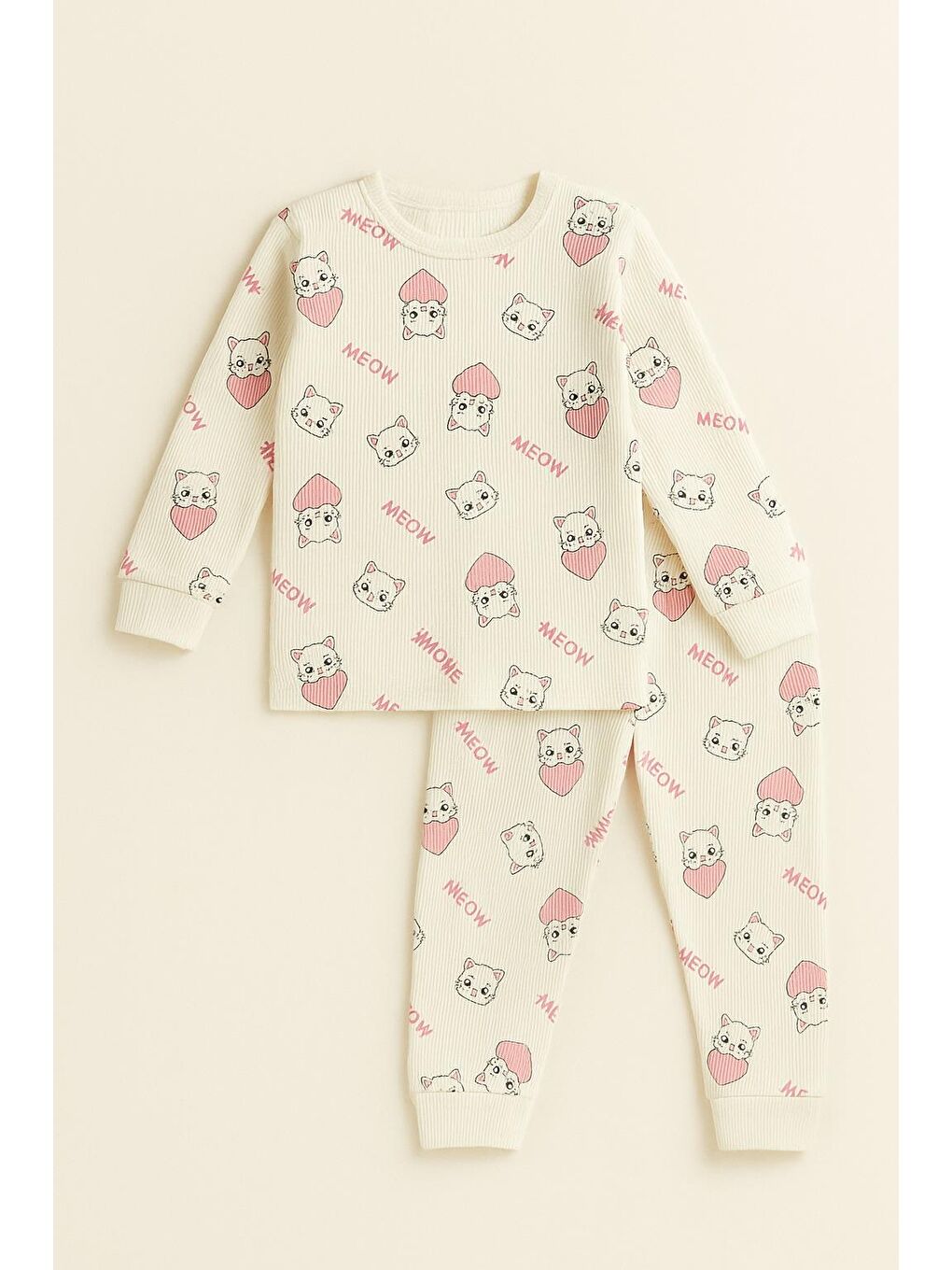 Karışık Kız Çocuk Kalpli Kedi Desenli Pijama Takımı