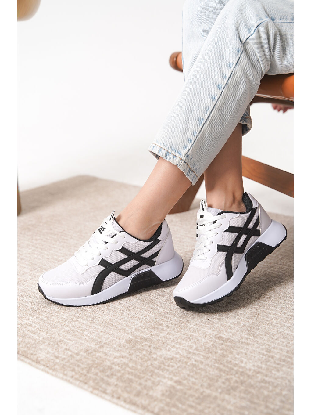 Beyaz D0120 Günlük Ortopedik Kadın Sneaker Spor Ayakkabı