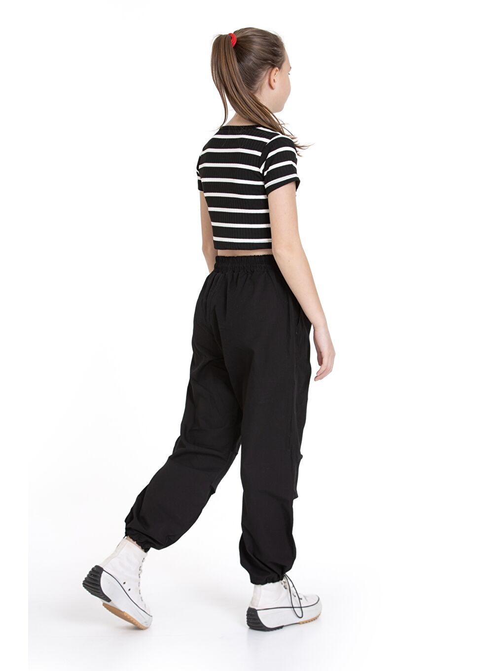 Siyah Kız Çocuk 2'li Takım (Paraşüt Pantolon+Crop Bady Tişört) P1078-4