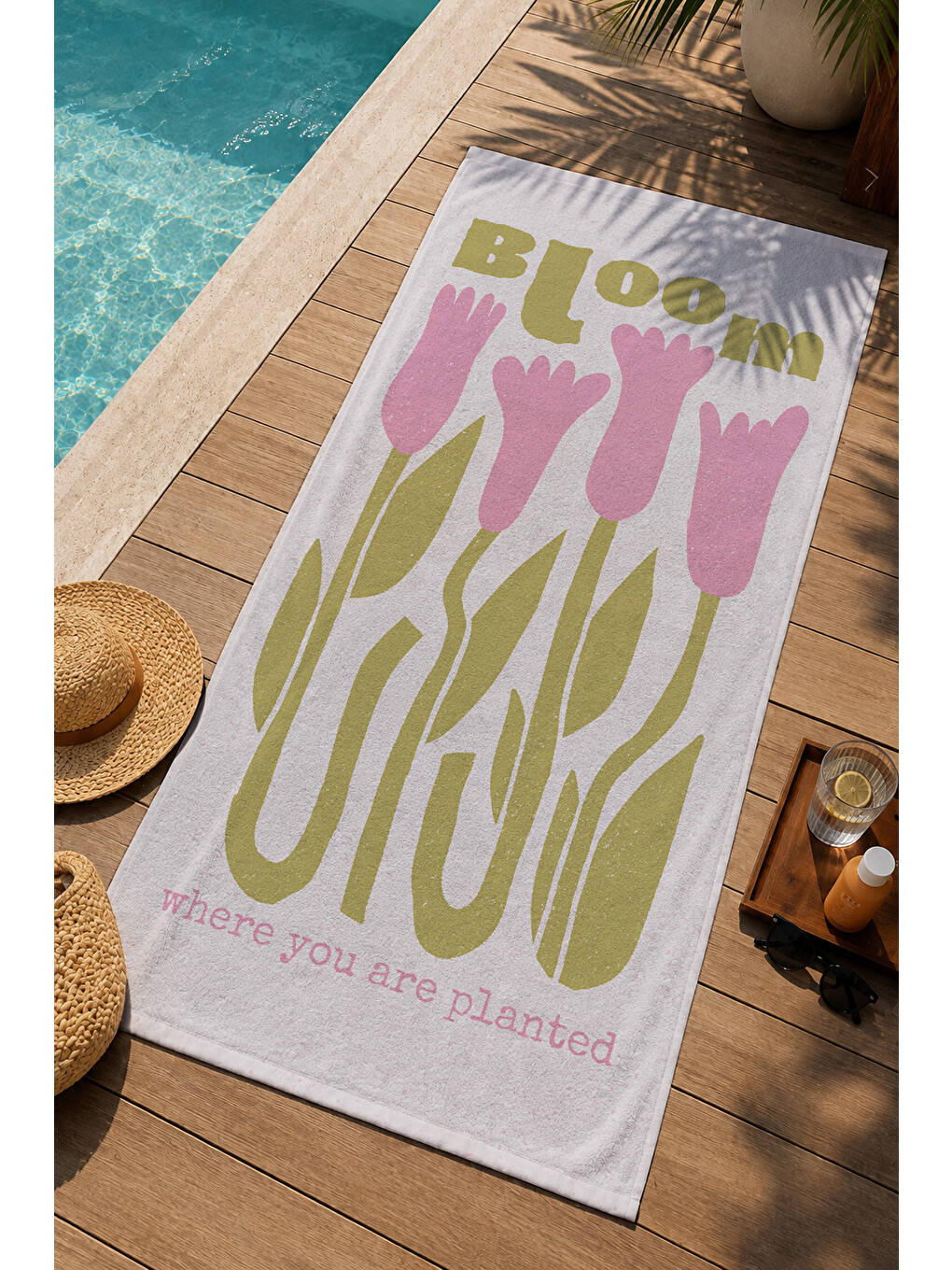 Pembe Lale Ve Zeytin Yeşili Yaprak Desenli 70x150 Cm Dijital Baskılı Plaj Ve Banyo Havlusu-2