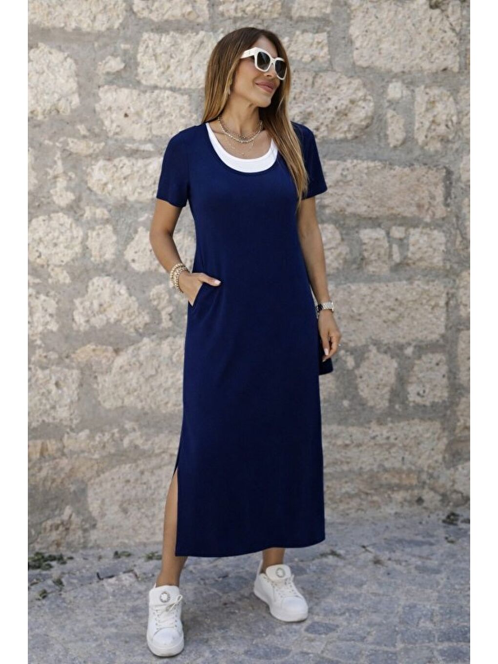 Lacivert Kadın Kısa Kollu Içi Atlet Görünümlü Yandan Yırtmaçlı Uzun Viskon Elbise
