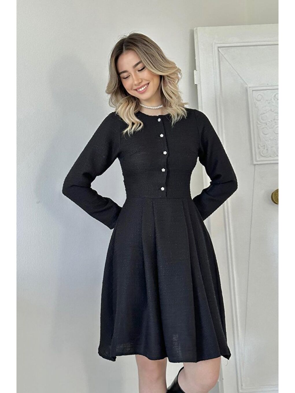Siyah Kısa Klasik Elbise-2