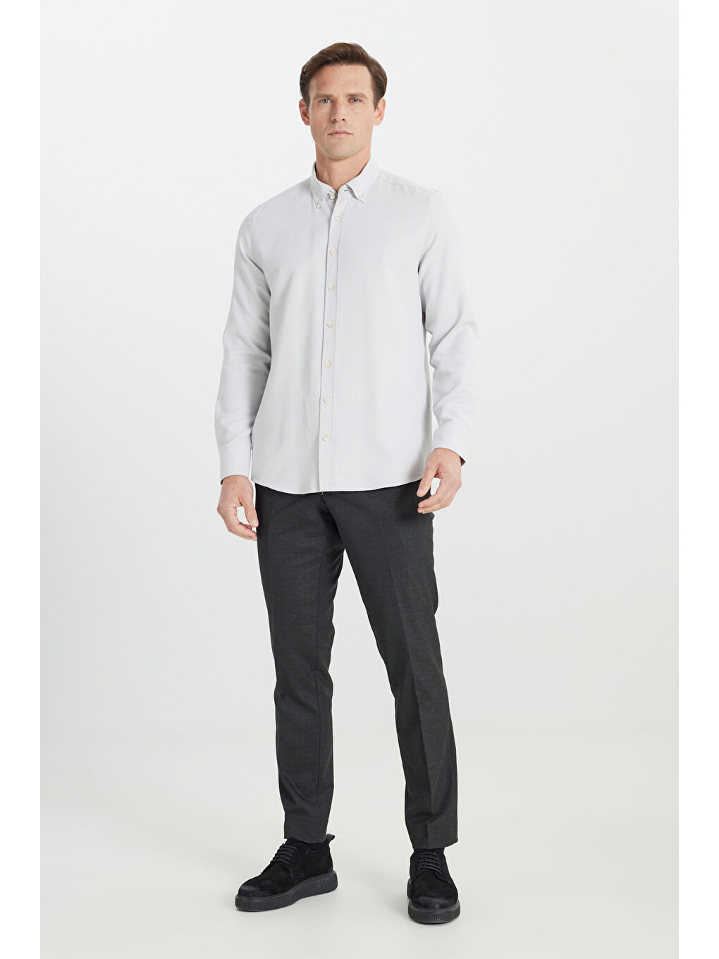 Erkek Bej Pamuklu Slim Fit Dar Kesim Düğmeli Yaka Armürlü Gömlek-1