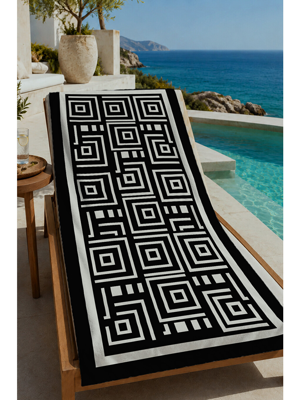 Siyah Beyaz Labirent Geometrik Desenli 70x150 Cm Dijital Baskılı Plaj Ve Banyo Havlusu