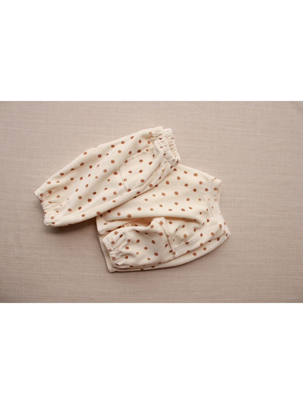 Ekru Spot Soft Mood Takım-1