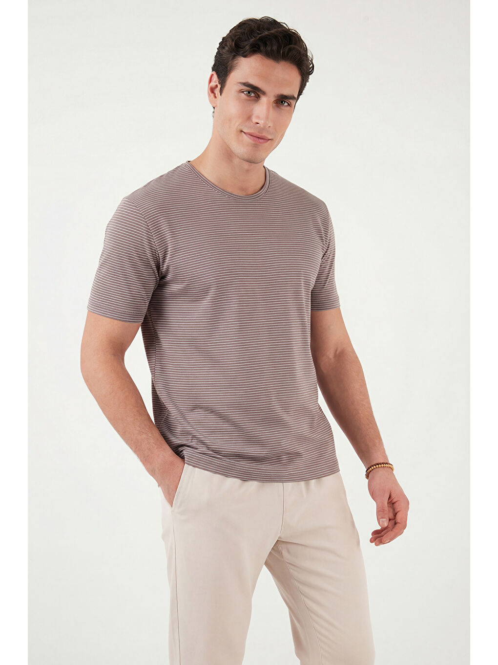 Kahverengi Pamuklu Regular Fit Çizgili Bisiklet Yaka T Shirt 5904030-2