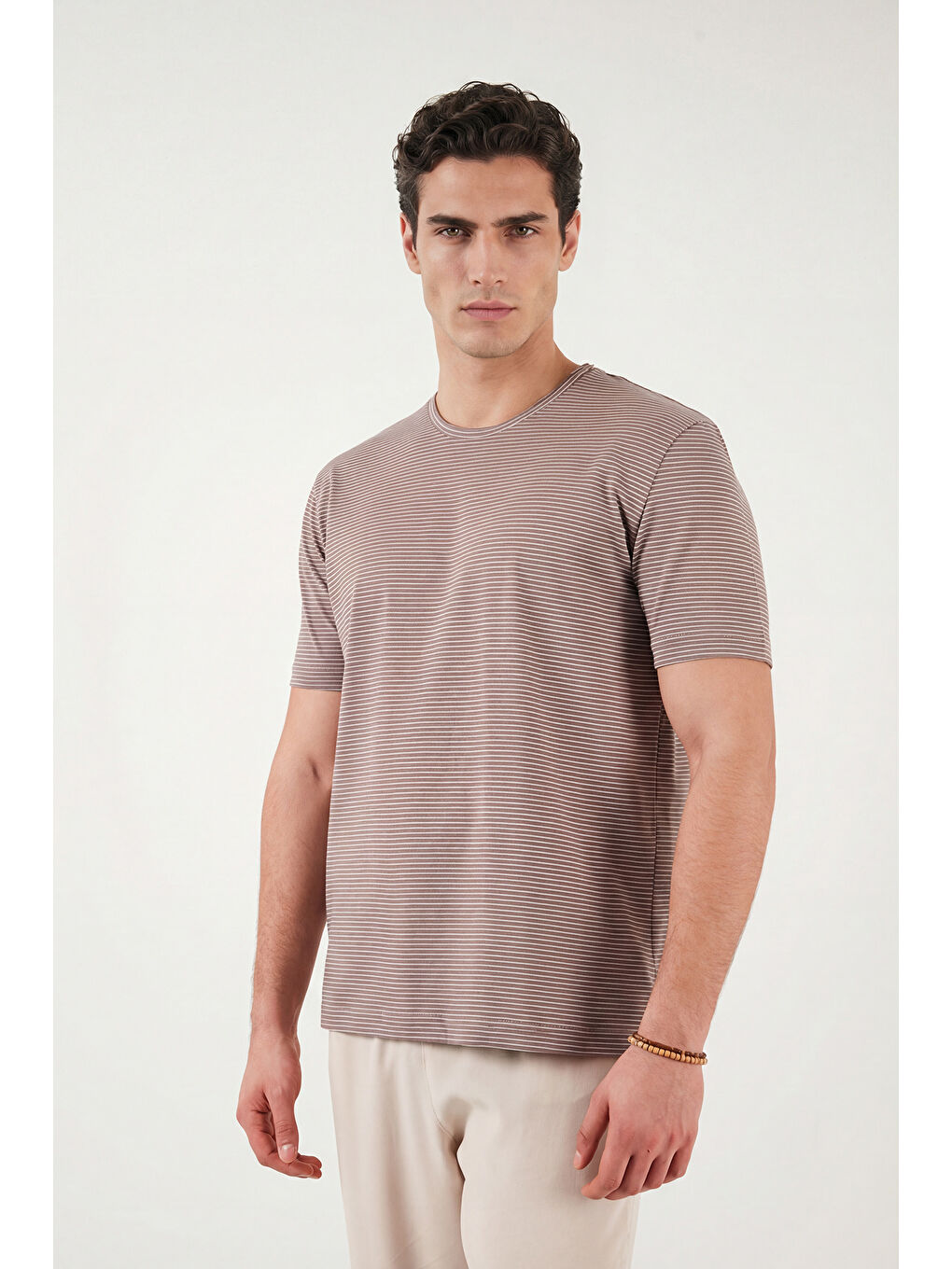 Kahverengi Pamuklu Regular Fit Çizgili Bisiklet Yaka T Shirt 5904030-3