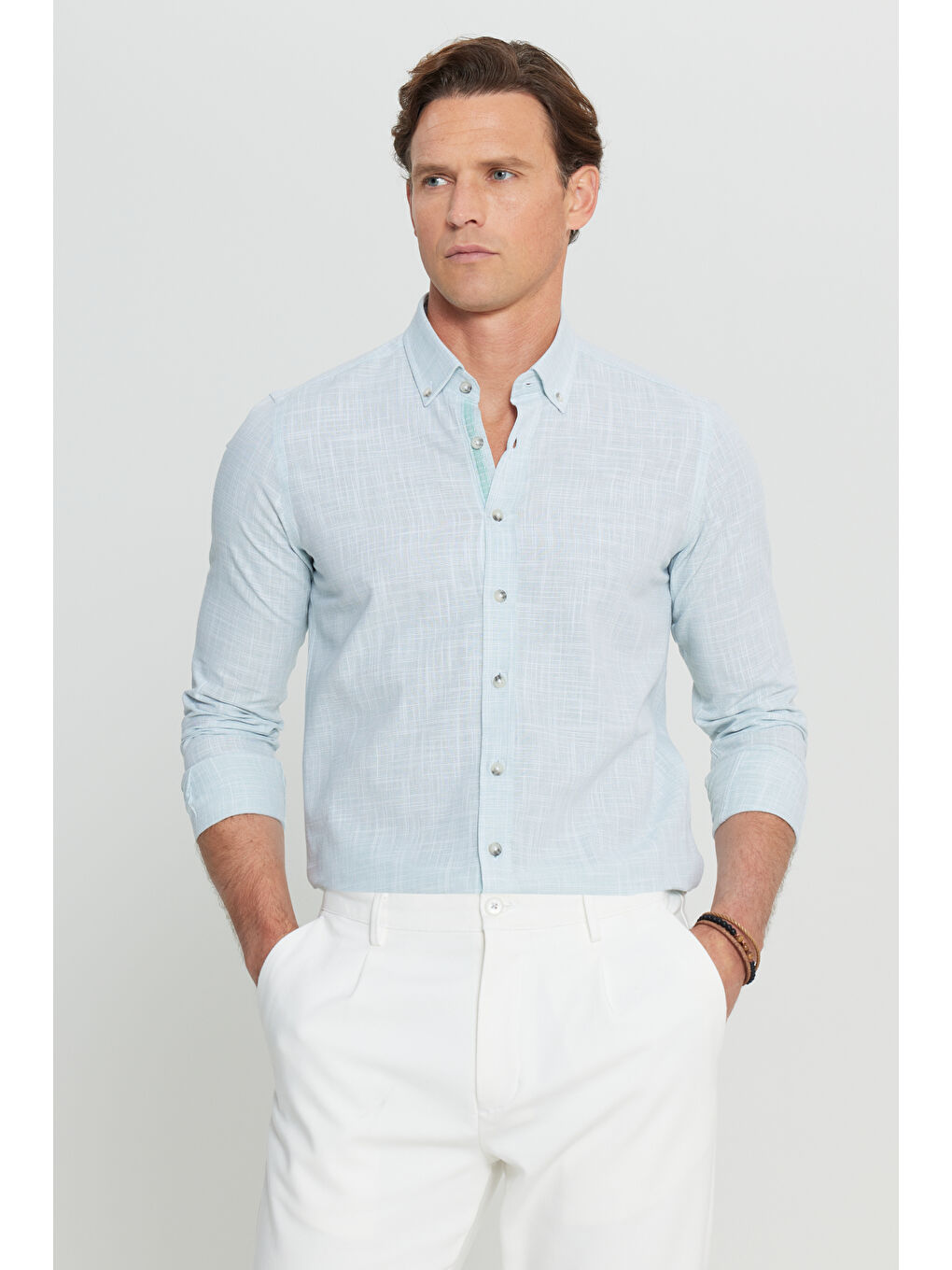 Erkek Haki %100 Pamuk Slim Fit Düğmeli Yaka Armürlü Flamlı Gömlek