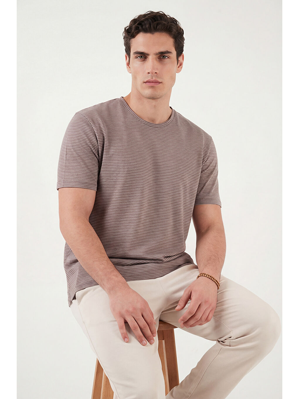 Kahverengi Pamuklu Regular Fit Çizgili Bisiklet Yaka T Shirt 5904030-5