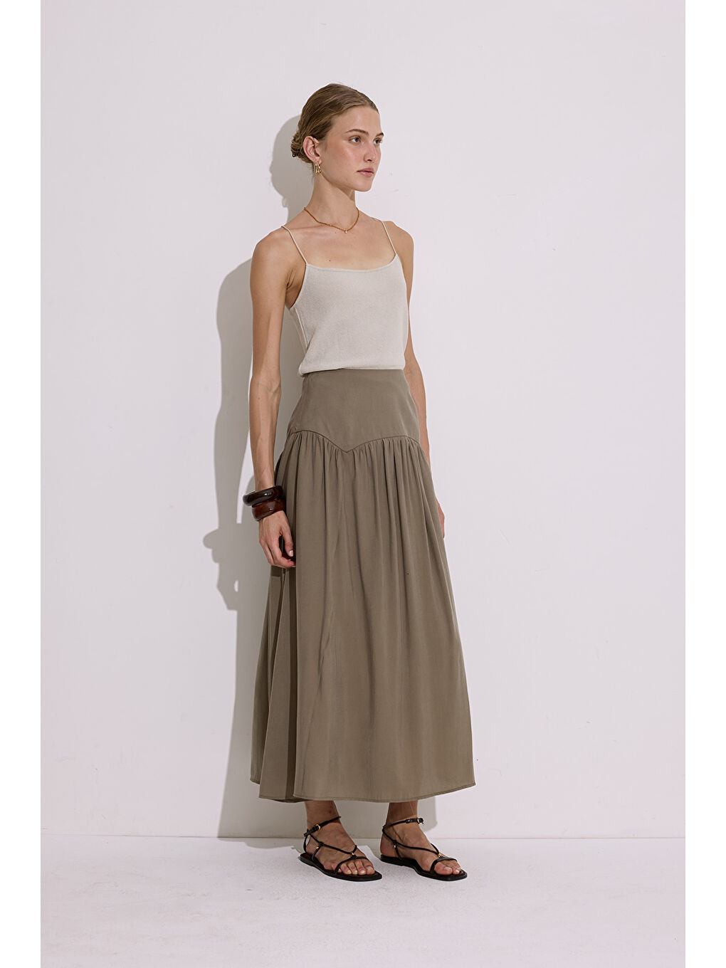 Modal Büzgülü Uzun Etek Haki-1