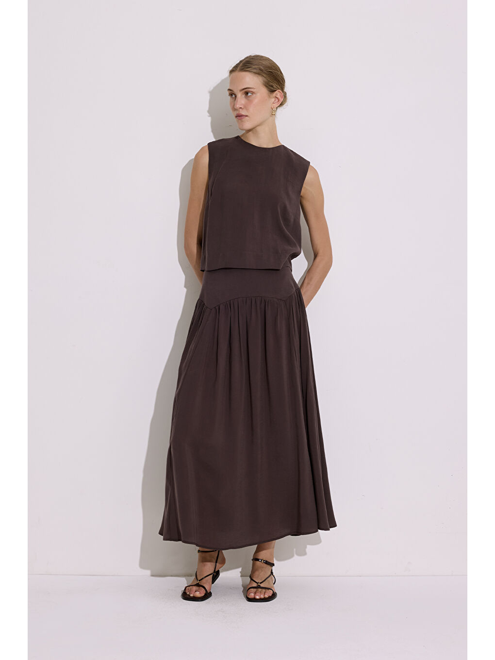 Kahverengi Modal Büzgülü Uzun Etek Acı Kahve-2