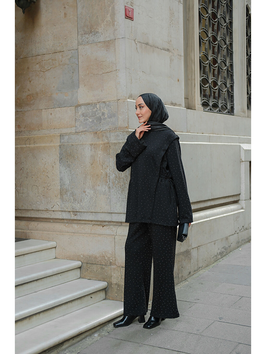 Kadın Taş Detay Beli Lastikli Takım Siyah-1