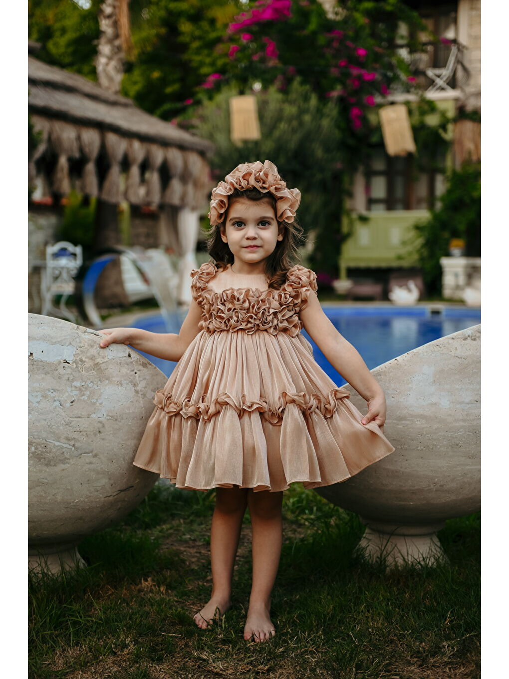 Bej Kız Çocuk Özel Abiye Elbise   Fırfırlı  Özel Tasarım   Taç Aksesuarlı Abiye Elbise_2461-2