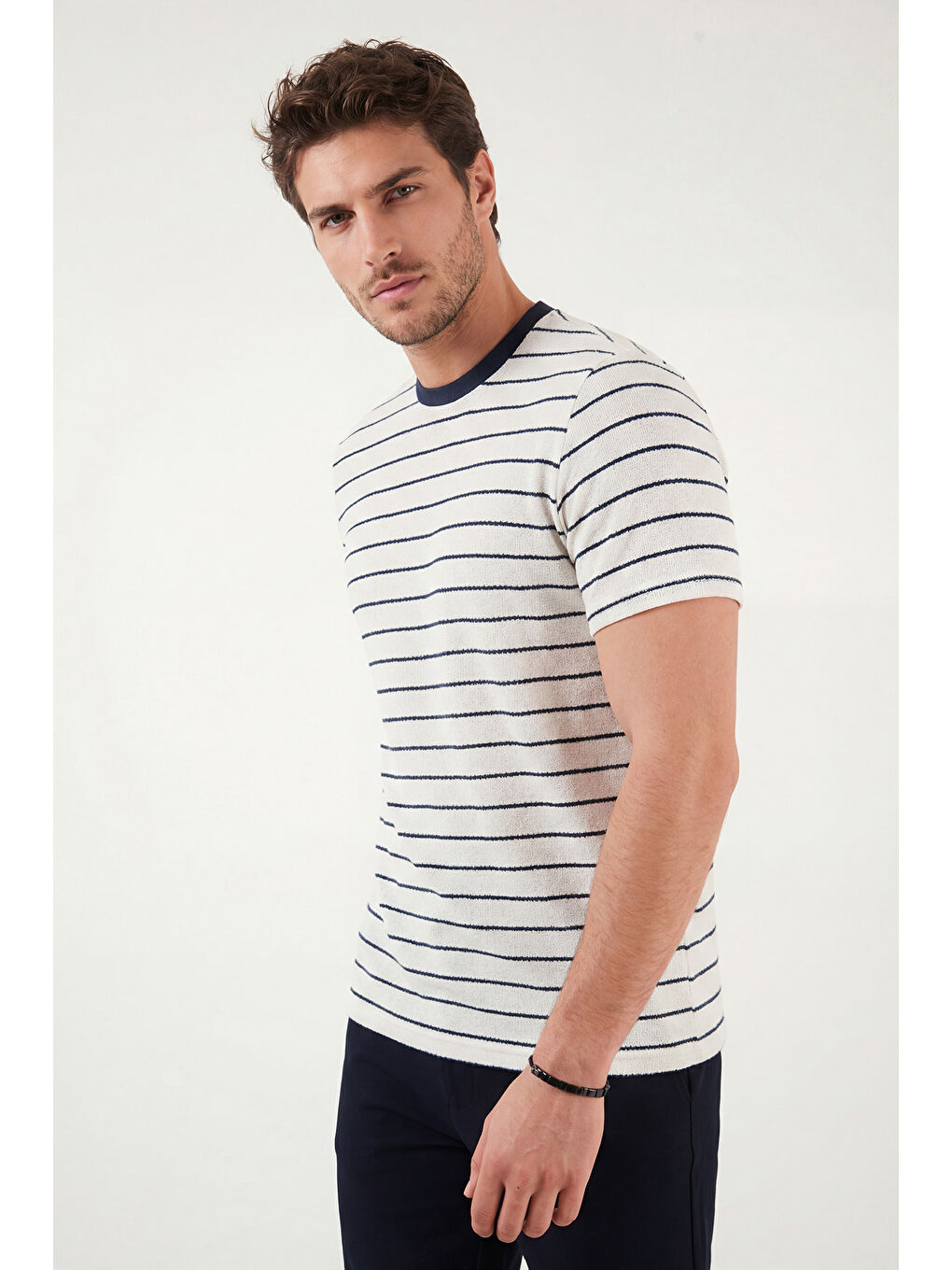 İndigo Pamuklu Regular Fit Çizgili Bisiklet Yaka T Shirt 5904039-3