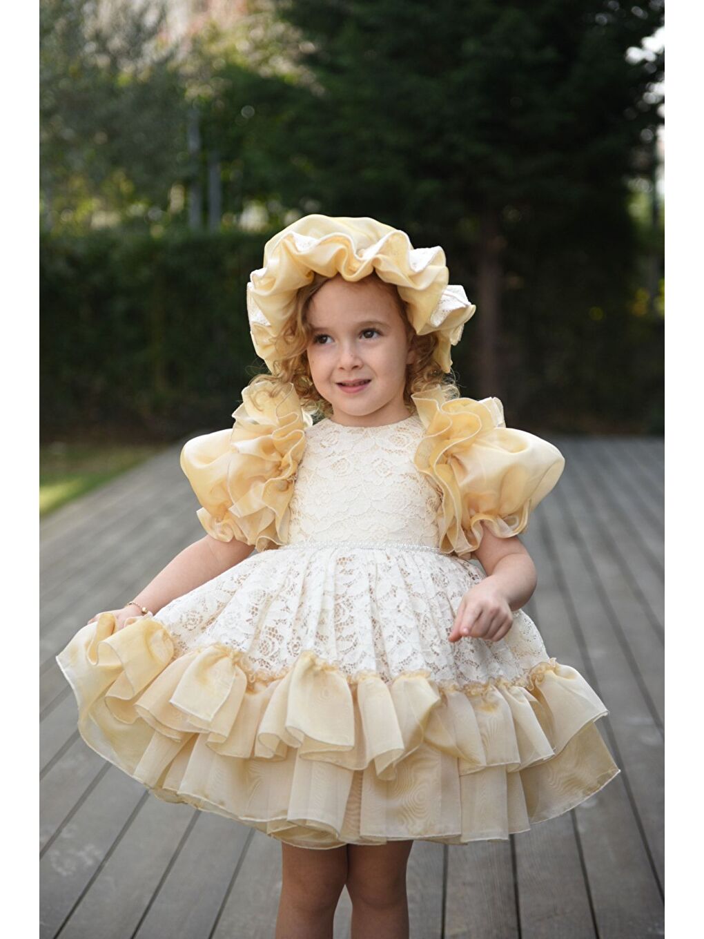 Sarı Özel Tasarım Kız Çocuk Şapkalı Elbise , Kısa Kız Çocuk Elbisesi, Aksesuarlı Çocuk Abiye-6