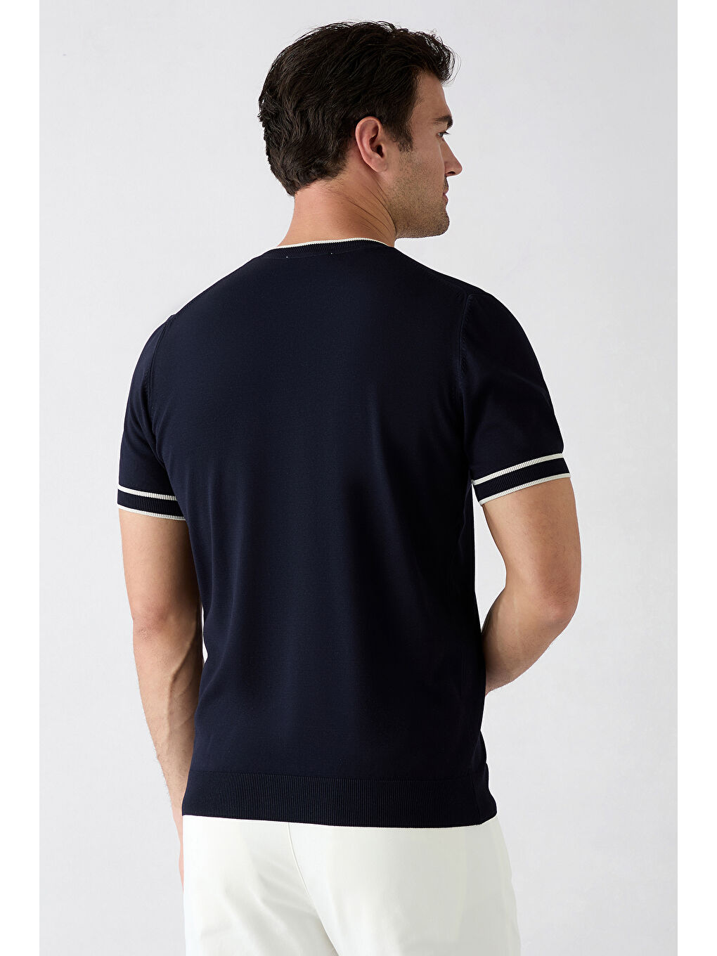 Lacivert Bisiklet Yaka Regular Fit Ribana Detaylı Tişört-3