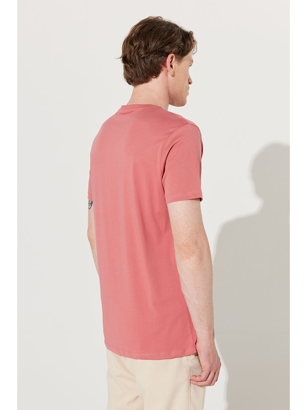 Kahverengi Erkek Kiremit Slim Fit Dar Kesim %100 Pamuk Bisiklet Yaka Kısa Kollu Tişört-6