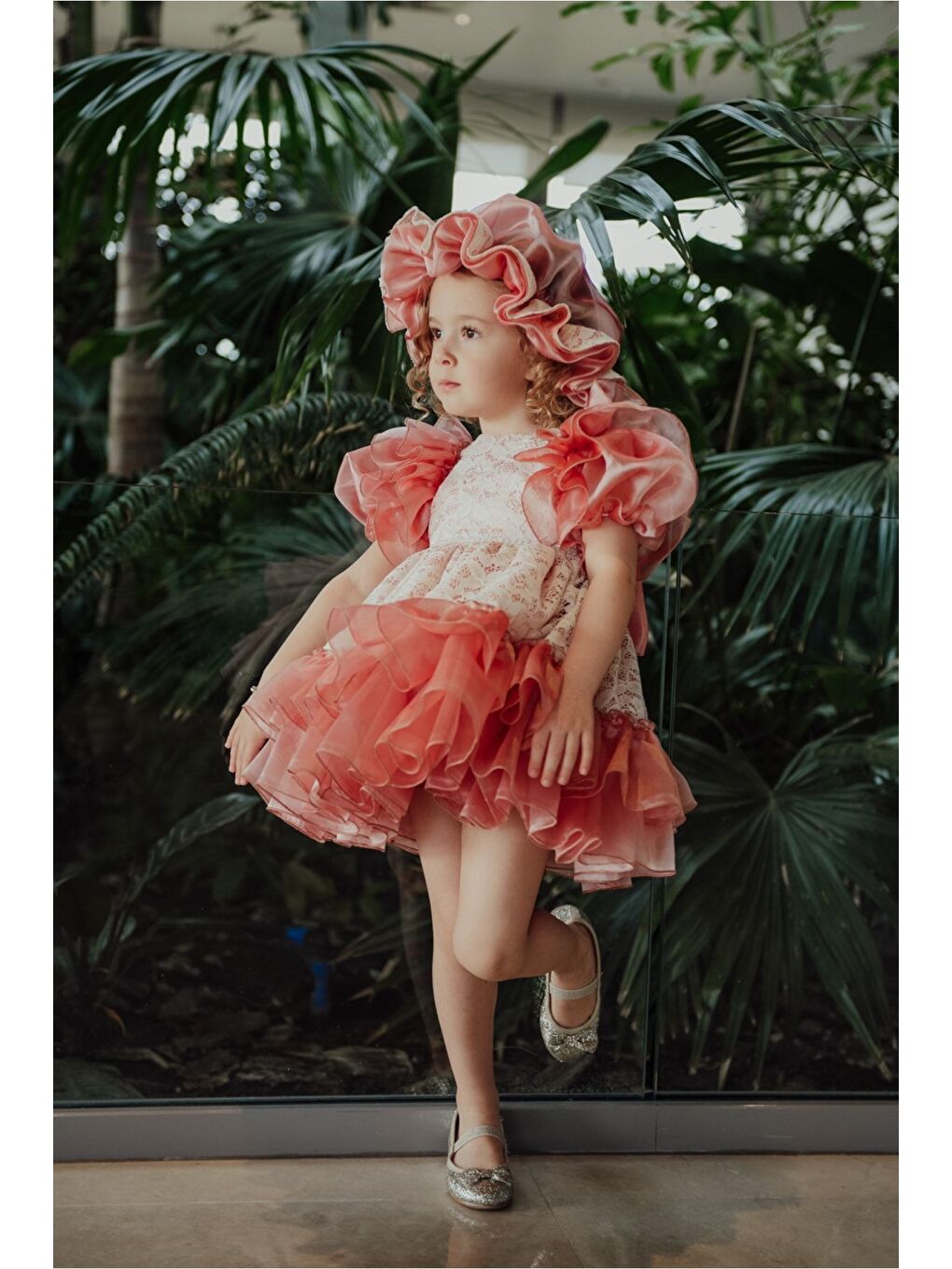 Pembe Özel Tasarım Kız Çocuk Şapkalı Elbise , Kısa Kız Çocuk Elbisesi, Aksesuarlı Çocuk Abiye-1