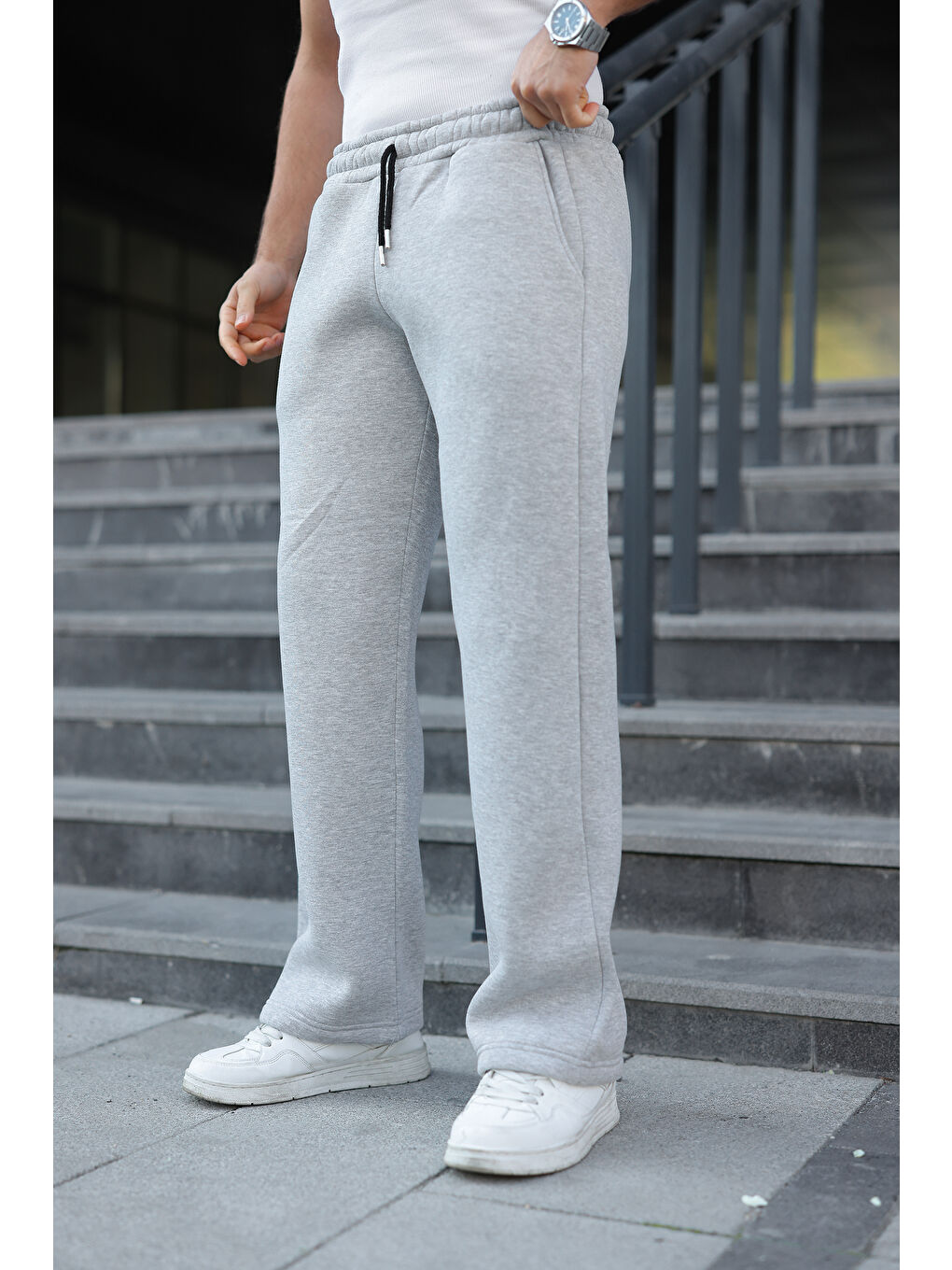 Erkek Bol Paça Beli Lastikli Gri Eşofman Altı